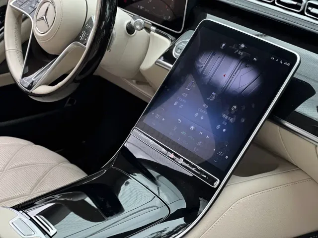 Mercedes-Benz Maybach S-Class — Фото автомобиля 13