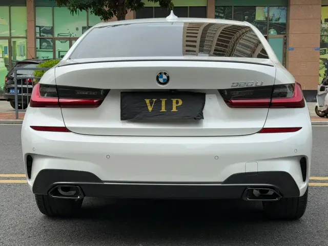 BMW 3 Series — Фото автомобиля 4