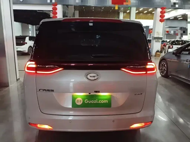 GAC Trumpchi M6 — Фото автомобиля 5