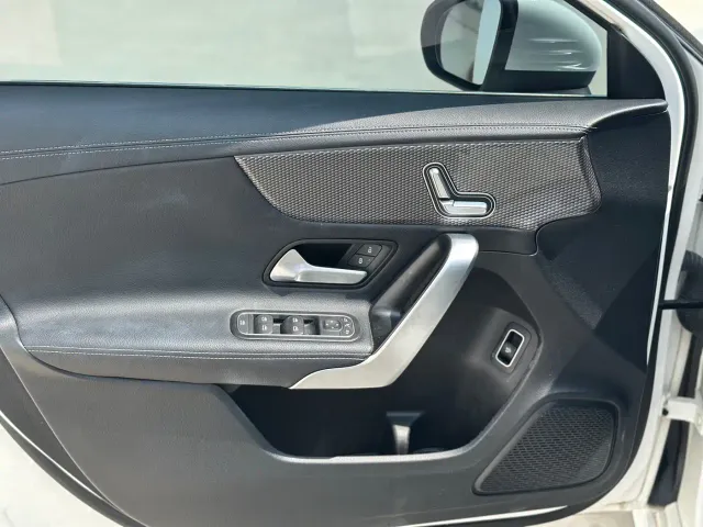 Mercedes-Benz A-Class — Фото автомобиля 5
