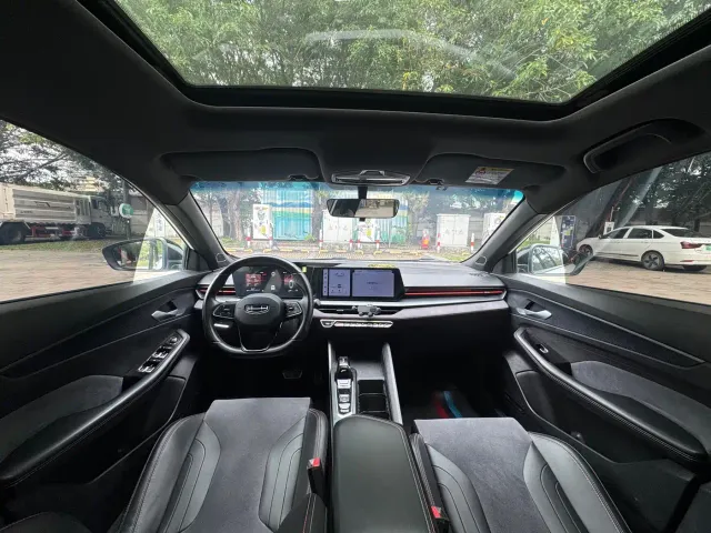 Geely Binrui — Фото автомобиля 11