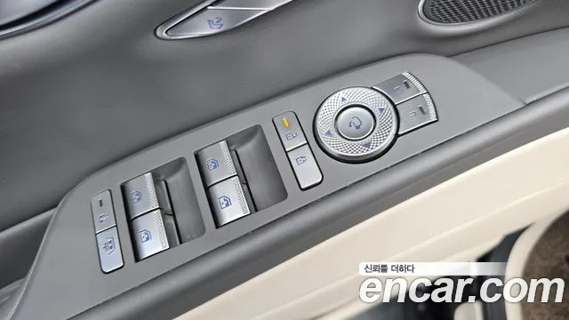 Genesis G80 Бензин 2.5 турбо AWD — Фото автомобиля 27