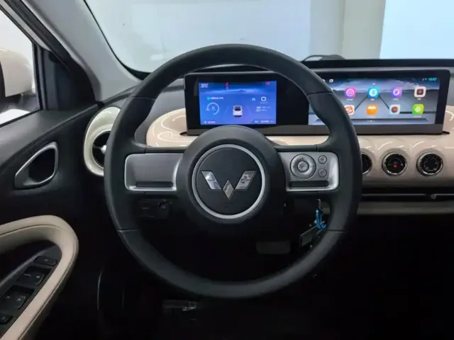 Wuling Bingo — Фото автомобиля 15