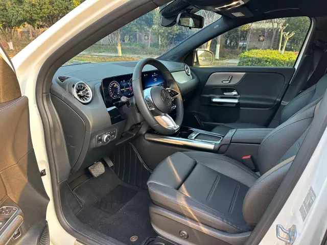 Mercedes-Benz GLA-Class — Фото автомобиля 8