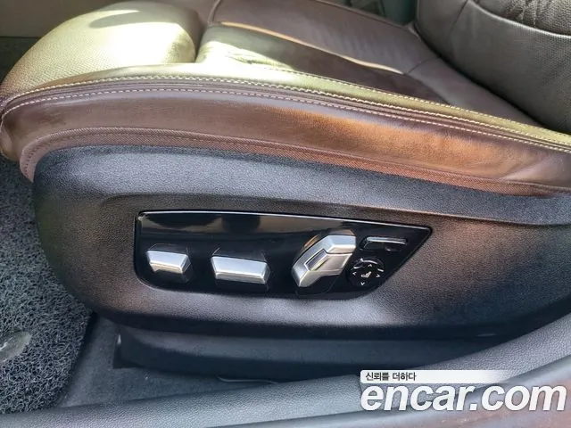 BMW 5-Series — Фото автомобиля 11