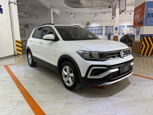 Volkswagen T-Cross — Фото автомобиля 3