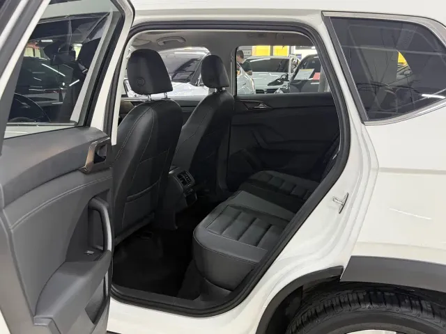 Volkswagen Tharu — Фото автомобиля 11