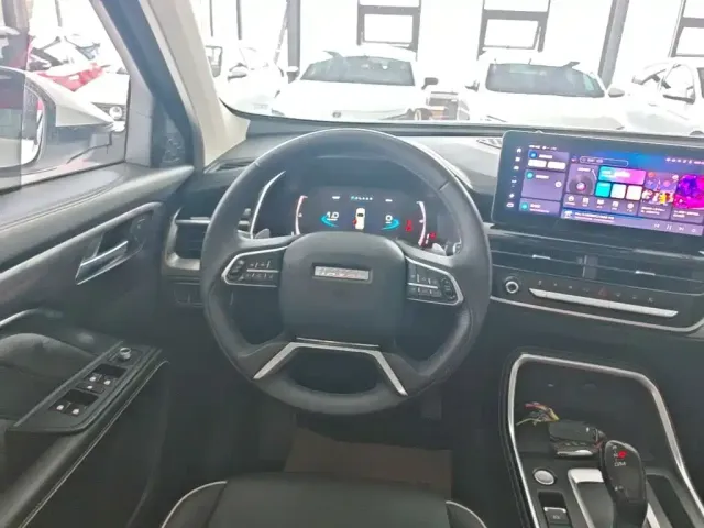 Haval H6 — Фото автомобиля 10