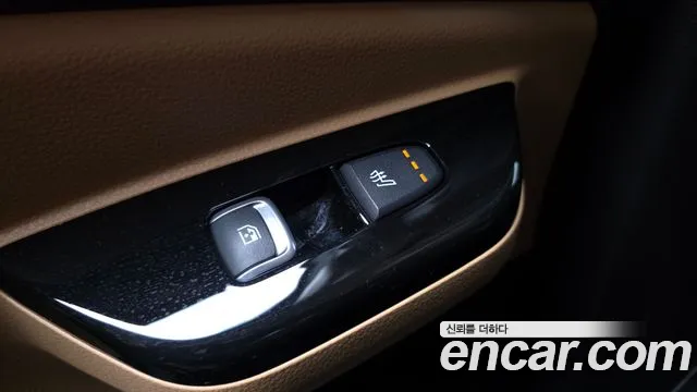 Kia Canival Carnival 4 поколение Дизель 9 мест Signature — Фото автомобиля 19