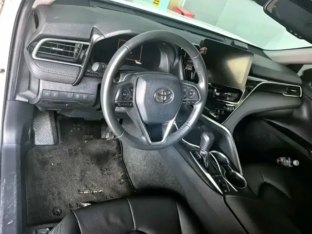 Toyota Camry — Фото автомобиля 4