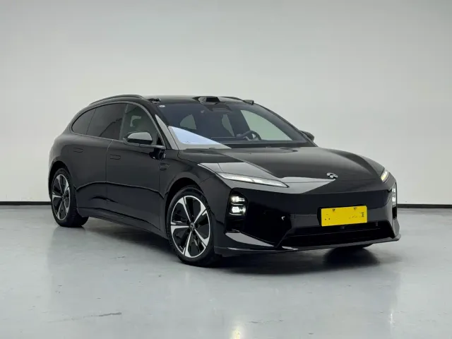 Nio ET5 Touring — Фото автомобиля 6