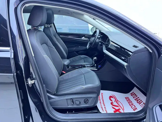 Volkswagen Passat — Фото автомобиля 18