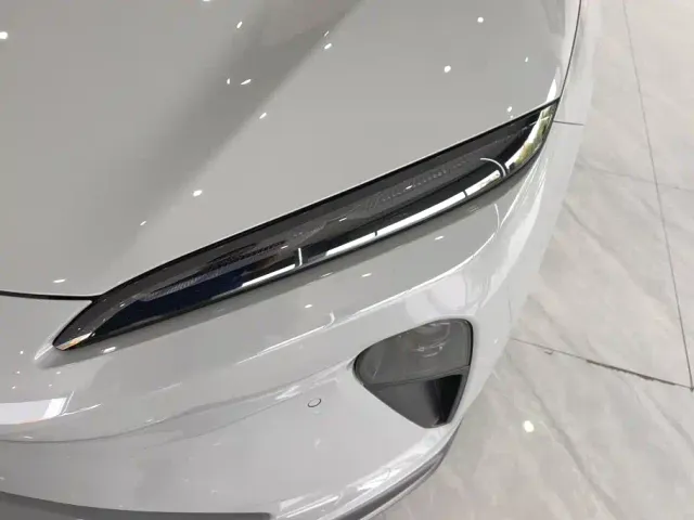 Nio ET5 Touring — Фото автомобиля 5
