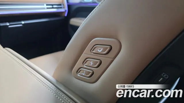 Hyundai Santafe Santa Fe (MX5) — Фото автомобиля 25