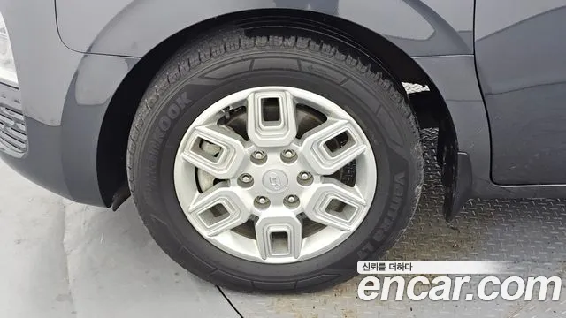Hyundai Staria Staria Карго 3 места — Фото автомобиля 5
