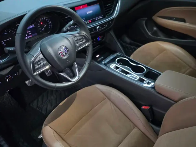 Buick Regal — Фото автомобиля 4