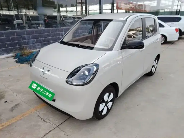 Фотография автомобиля — Wuling Hongguang Mini EV