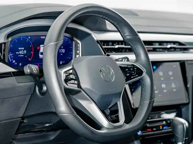 Volkswagen CC — Фото автомобиля 9