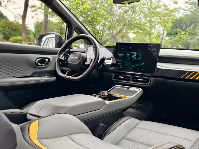 GAC Aion Y — Фото автомобиля 15