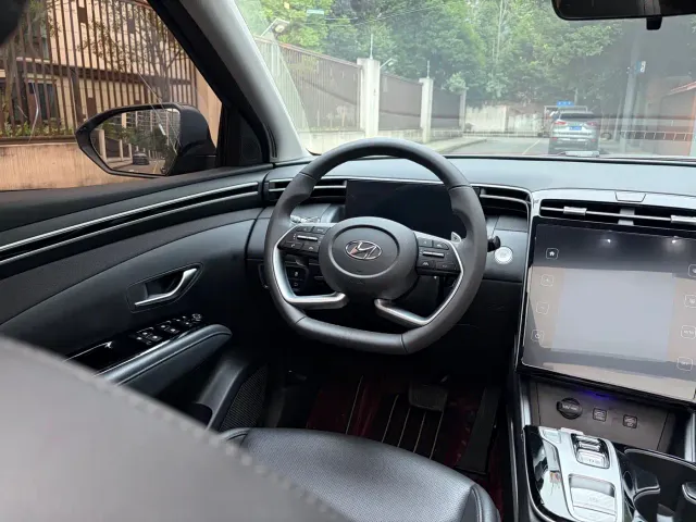 Hyundai Tucson — Фото автомобиля 18