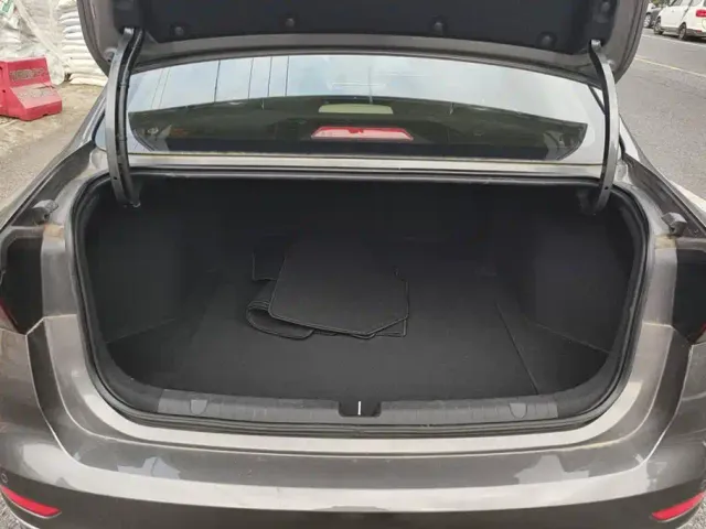 Geely Emgrand — Фото автомобиля 4