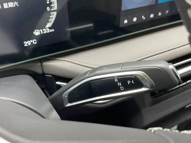 Maxus Dajia 7 — Фото автомобиля 20
