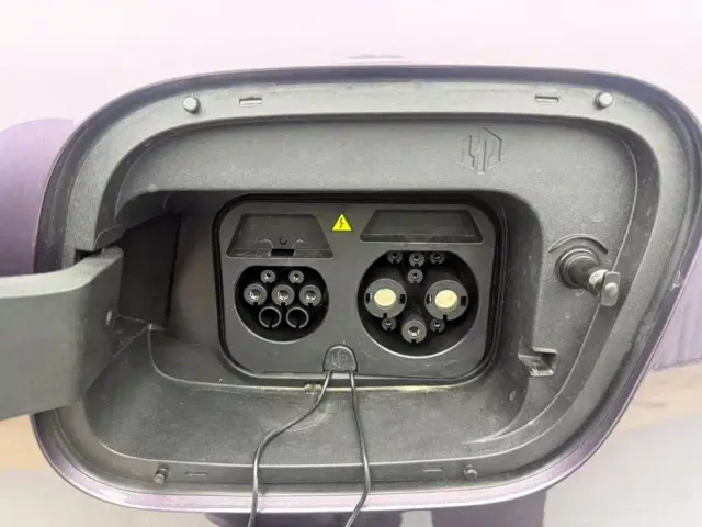 Leapmotor C10 — Фото автомобиля 20