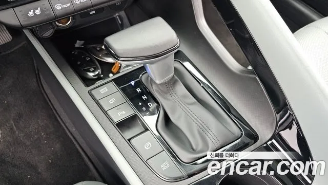 Hyundai Avante CN7 — Фото автомобиля 9