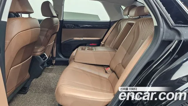 Hyundai Grandeur GN7 — Фото автомобиля 25