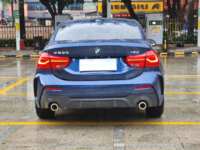 BMW 1 Series — Фото автомобиля 5