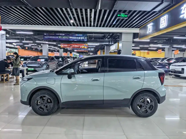 Geely Geometry E Firefly — Фото автомобиля 3