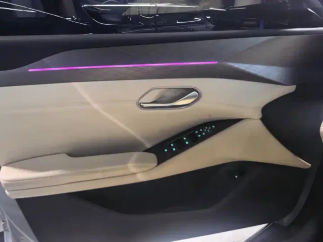 BYD Qin L — Фото автомобиля 7