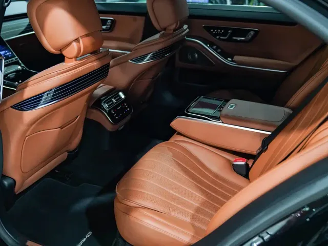 Mercedes-Benz S-Class — Фото автомобиля 21