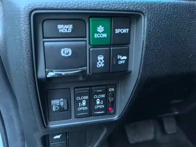 Honda Odyssey — Фото автомобиля 8