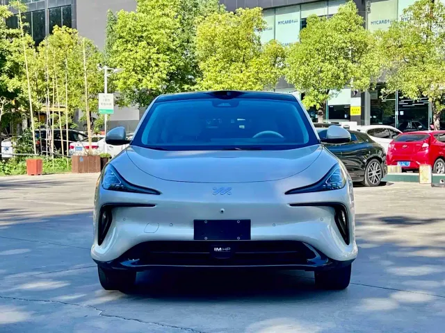 IM Motors LS6 — Фото автомобиля 2
