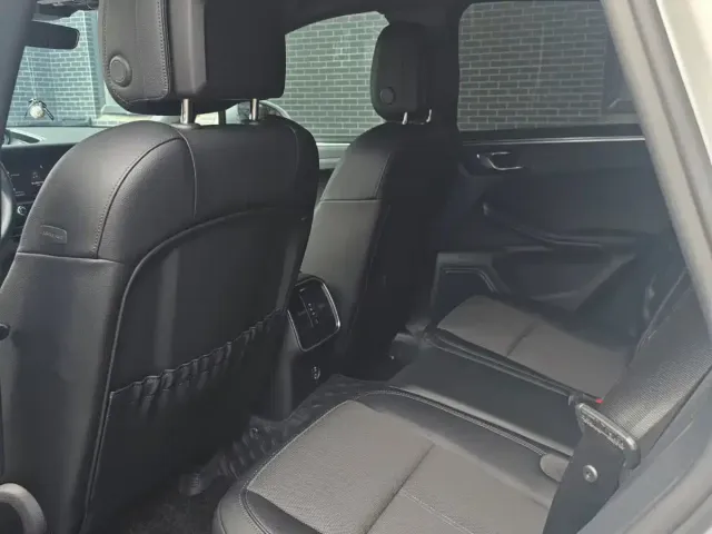 Porsche Macan — Фото автомобиля 3
