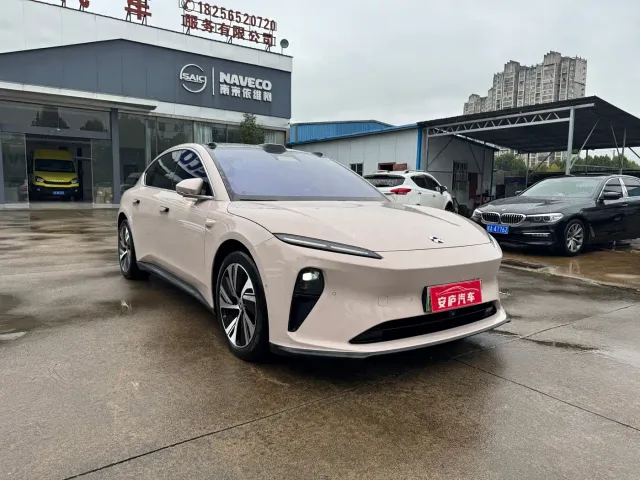 Nio ET5 — Фото автомобиля 2