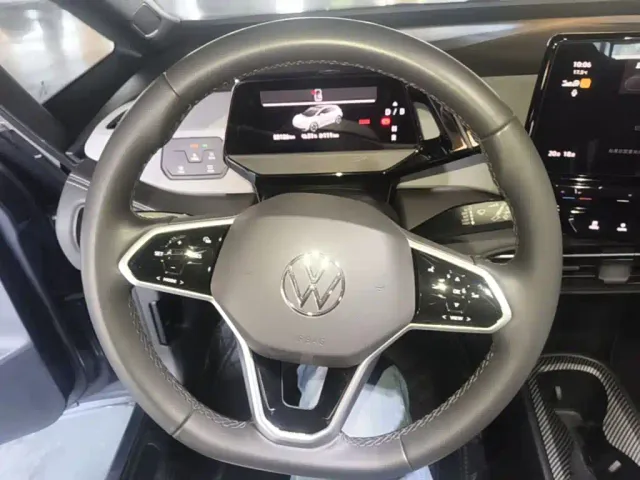 Volkswagen ID.3 — Фото автомобиля 10