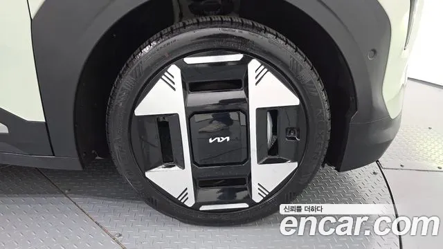 Kia EV3 — Фото автомобиля 6