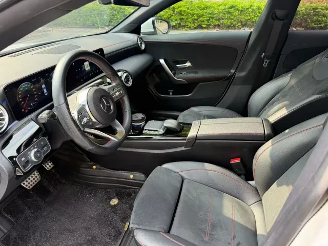 Mercedes-Benz CLA-Class — Фото автомобиля 4