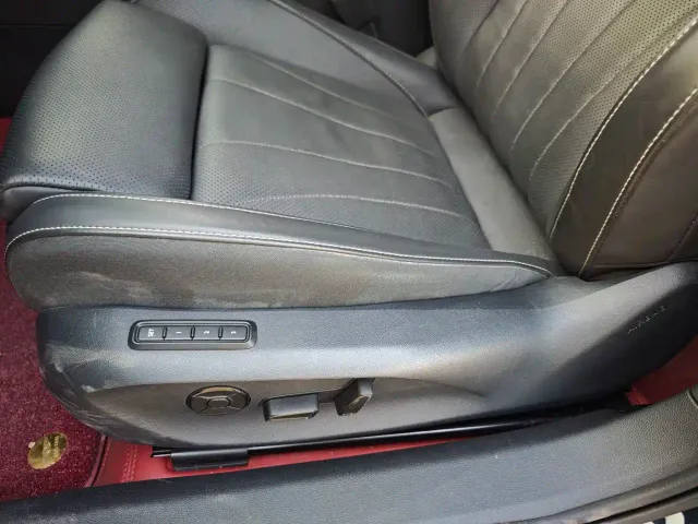 Volkswagen Passat — Фото автомобиля 13