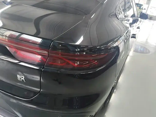 BYD Han — Фото автомобиля 23