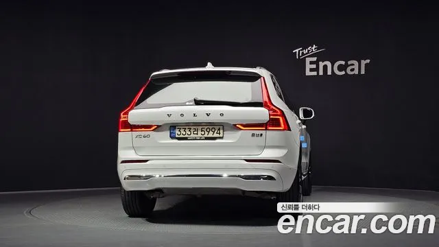 Volvo XC60 2nd Gen — Фото автомобиля 4