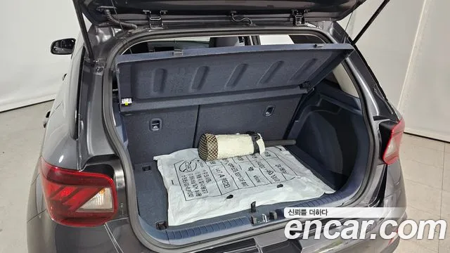 Hyundai Venue Venue 1.6 Modern Plus — Фото автомобиля 20