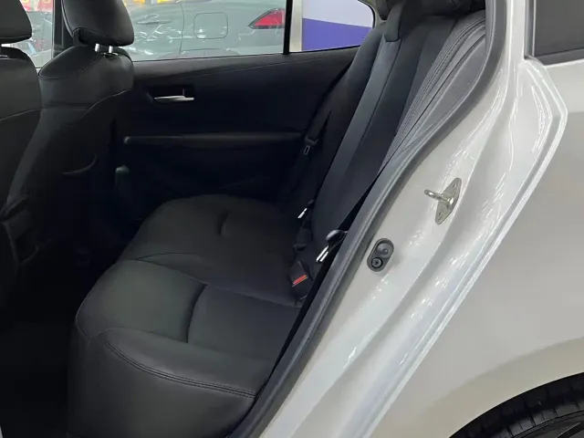 Toyota Corolla — Фото автомобиля 12