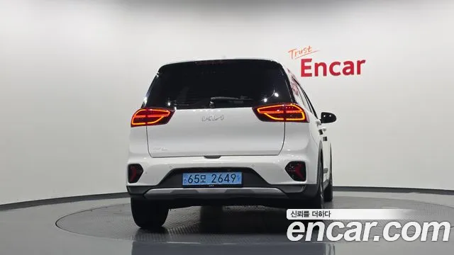 Kia Niro Niro Plus Air — Фото автомобиля 4