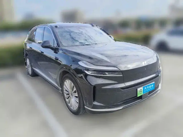 Onvo L90 — Фото автомобиля 3