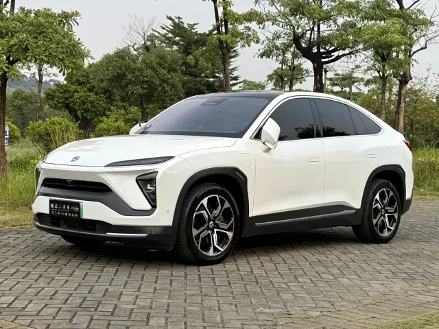 Фотография автомобиля — Nio EC6