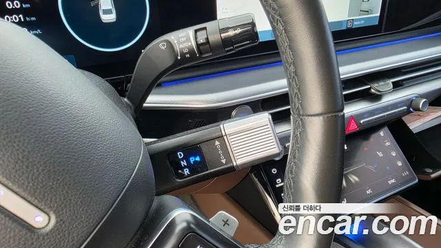 Hyundai Grandeur GN7 — Фото автомобиля 9