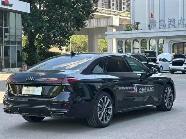 Audi Audi A6L 2026 Base Model — Фото автомобиля 4